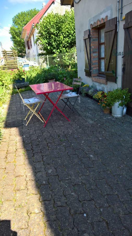 Chambre D Hote 1873 Frasne Exterior photo
